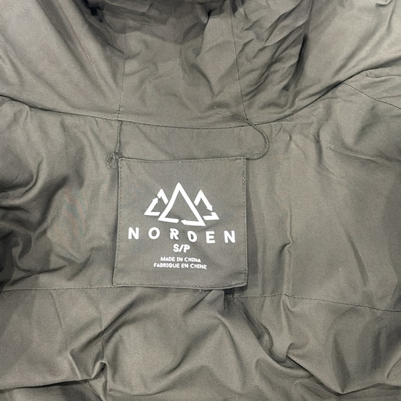 Jacket - Picture 4 of 4